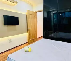 NHỈNH 12 TỶ, TRUNG TÂM NGỌC THỤY LONG BIÊN 40M2, 6T THANG MÁY, KINH DOANH.