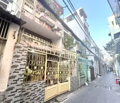 SIÊU PHẨM NHÀ PHỐ Q4- NGANG NỞ HẬU- DT 55M2 CHÀO CHỈ 6.1T- GẦN CHỢ 200 Đ.XÓM CHIẾU - THÔNG RA TÔN