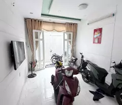 Bán nhà hẻm gần chợ Phạm Thế Hiển P4Q8 P.Chánh Hưng