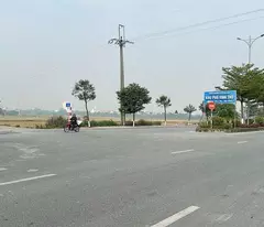 Bán đất Hương Mạc Từ Sơn- ngõ Nông- Oto - Hàng xóm đông Anh- 50m nhỉnh 1 tỷ(