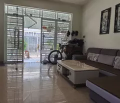 BÁN NHÀ TUYẾN 2 LÊ THÁNH TÔNG – ~100M² – Ô TÔ VÀO SÂN – GIÁ 100TR/M²