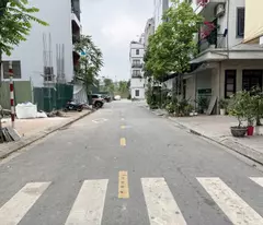 Cực hiếm bán 50m2 nhà 2 TĐC Ngọc Thụy, không khí trong lành, dân trí đỉnh cao, bạt ngàn tiện ích