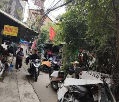 Cho thuê gấp giá rẻ căn hộ mặt phố Yên Phụ 120m, tầng 7, mặt tiền 6m, 20 tr/th Tây Hồ.