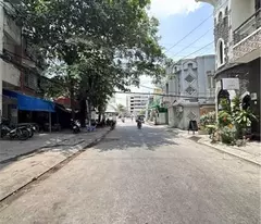 Nhà HXH Đường Phạm Văn Đồng Quận Bình Thạnh Phường 13 Cũ.