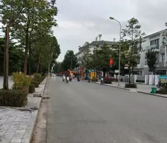 Biệt thự Khu Đô thị Văn Phú 190 m 4 tầng hoàn thiện thang máy mt 10 vỉa hè ô tô tránh