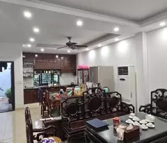 Bán nhag Hoàng Như Tiếp- Kinh doanh- sát phố - Dân xây 100m 3 tầng nhỉnh 17 tỷ(TL)