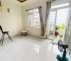 Bán nhà ngõ 15B Bến Nghé Q.1: 72m2 x 4 tầng - 4PN, sổ hồng trao tay, giá 5.8 tỷ - Cơ hội an cư lý