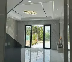 Bán nhà mới xây mt Võ Thị Du, Tân Thông Hội dt 192m3 (115m2 thổ) 1 lầu,4pn, 2wc giá 4,5 tỷ