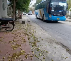 Bán nhà đường Đồng Cổ - Thụy Khuê - Tây Hồ. Diện tích : 36/50m2 * 7 tầng. MT : 5 M. Nhà đẹp về ở