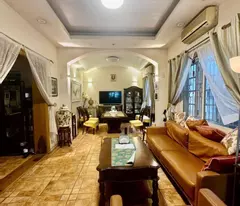 BÁN NHÀ PHÂN LÔ VỈA HÈ KHUẤT DUY TIẾN, DT40M2 5T, OTO TRÁNH, KINH DOANH, VP, NHỈNH 20 TỶ
