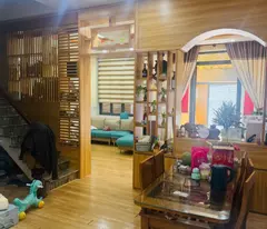 Bán nhà đường Đình Phong Phú, Q9, Thủ Đức, TP HCM. DT - 80m2, 3 tầng. Giá 7.15  tỷ, SHR.