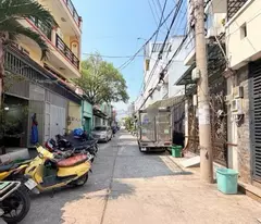 Bán nhà Đường Số 4, BHH, Bình Tân - 3 tầng - 72m2(4x18m) - giáp Tân Phú - chỉ 7 tỷ(tl)