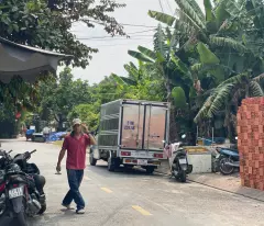Còn 4 nền trong khu nhà phố đang xây dựng đồng bộ 126m ngang 5m, 4 tầng đường nhựa