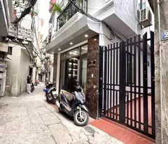 Bán nhà 6 tầng thang máy Hoàng Hoa Thám, Ba Đình, nhà xây mới, sẵn nội thất, 38m, 11.3 tỷ