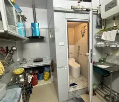 Bán nhà tập thể Hai Bà Trưng 50m ngay Lò Đúc chỉ 2,9x tỷ cải tạo thành 2 ngủ