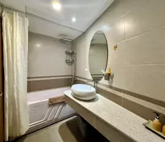 Cho thuê nhà mới, Quang Trung, Thợ Nhuộm, Trần Quốc Toản, 190m2x 5,5T