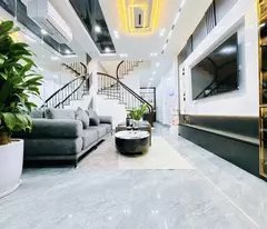 🔥🔥🔥🔥 BÁN NHÀ SÀI ĐỒNG - THANG MÁY - 2M RA PHỐ - GIÁ CHƯA ĐẾN 9 TỶ 🔥🔥🔥🔥