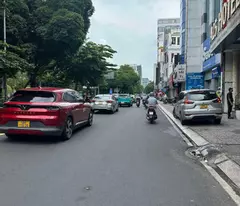 Bán nhà Mặt tiền Hai Bà Trưng - giao Võ Thị Sáu, 4x26m, 4 Tầng - 8PN, HĐT 100tr, 68 Tỷ.