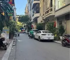 🏡 BÁN TOÀ VĂN PHÒNG NGUYÊN HỒNG - ĐỐNG ĐA - 75M2 - MT 5M - 9 TẦNG TM - VỈA HÈ - GIÁ 39.9 TỶ