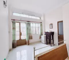 BÁN NHÀ ĐƯỜNG XÓM CHIẾU, QUẬN 4, HỒ CHÍ MINH.