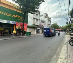 Bán nhà lô gốc KD cafe 3 lầu hẻm 616 Lê Đức Thọ 116m2 ngang 5.5m BÁN GẤP chỉ 18.9 tỷ.