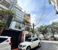 BÁN NHÀ 5 TẦNG MẶT TIỀN Đ.NGUYỄN VĂN NGUYỄN, QUẬN 1 - SỔ HỒNG VUÔNG ĐẸP HOÀN CÔNG CHUẨN - CHÀO