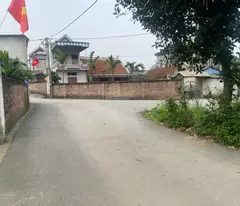 Đi bộ ra ga metro, chị gái giảm 300tr lô đất 100m, mặt tiền 8m đường oto tránh,vị trí kinh doanh