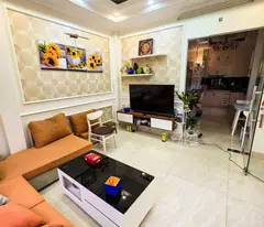 Bán nhà Bát Khối 48m 5 tầng lô góc gara ô tô hơn 12 tỷ