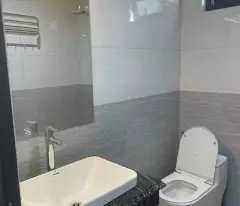 Cho thuê nhà, 100m2- 6T, Nguyễn Tuân, Vũ Trọng Phụng, Nguyễn Huy Tưởng