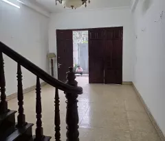 🏡 BÁN BIỆT THỰ MẶT HỒ TRUNG KÍNH - TRẦN DUY HƯNG - 100M2 - MT 4.5M - 5 TẦNG - Ô TÔ TRÁNH -GIÁ