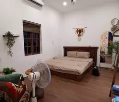 Bán nhả đẹp Tư Đình- Phân Lô- Ô tô tránh -ô chờ thang máy 50m 5 tầng full NT nhỉnh 13 tỷ