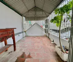 Cho thuê nhà 5 tầng ngõ 13 Lĩnh Nam, Hoàng Mai. Giá: 11.5tr. LH: 0937158386