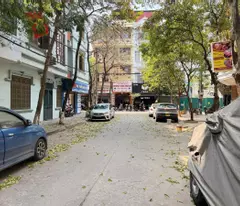 Nhà lô góc mới đẹp , vỉa hè rộng ô-tô tránh , mặt kinh doanh  KĐT Mỗ Lao 45m 5 t 11 tỷ 9