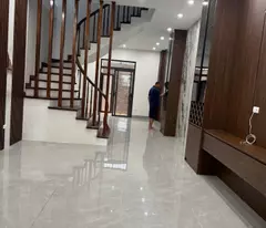 Nhà đẹp- ô tô đỗ sát cổng- cách ô tô gần trường chợ dân xây bàn giao mới 100% cực rẻ