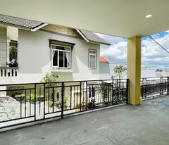 Cho thuê nhà mặt tiền Hùng Vương, Phường 9, Đà Lạt giá 60 triệu/tháng