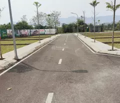 Duy nhất lô góc 100m2 sát Quốc lộ 21 chỉ 300m, gần hoa thị Hòa Lạc chỉ 5p đi xe sẵn sổ công chứng