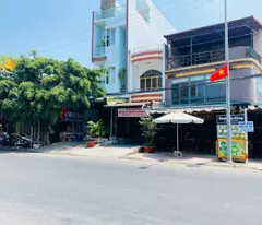Bán nhà 2 tầng mặt tiền Thống Nhất, Phước Hội, Lagi giá mềm