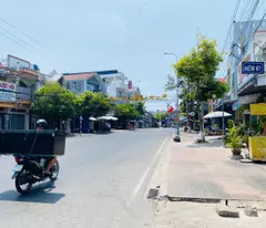 Bán nhà 2 tầng mặt tiền Thống Nhất, Phước Hội, Lagi giá mềm