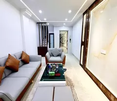 Bán nhà 6 tầng thang máy Đào Tấn, Ba Đình gần ô tô, xây mới chỉ việc vào ở, 32m, 8.9 tỷ