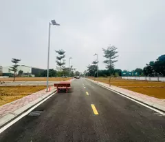 HÀNG SIÊU VIP VÙNG LÕI KHU CNC HÒA LẠC GÂN DẠI LỘ THĂNG LONG,METRO5, CÁCH QL21  300M.....