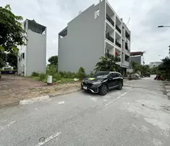 Bán đất tái định cư Trâu Quỳ, 119m2. Vị trí vàng, đường thông phố Thành Trung, kinh doanh tốt