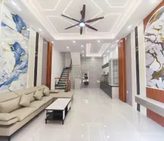 Nhà P. Bình Hưng Hòa – hẻm xe hơi, nhà ngang lớn 5.2m, 4Tầng chỉ 6.4 Tỷ.