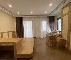 CẦN BÁN NHÀ TRUNG TÂM NGỌC LÂM 7,5 TẦNG CÓ THANG MÁY,GẦN MIPEC LONG BIÊN