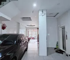 Nhà Mặt Phố 276 Trịnh Đình Trọng, Tân Phú 181m2, 6 Tầng, 12 PN, 42 Tỷ Sổ Hồng