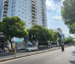 Cho thuê Nhà Mặt Tiền Nguyễn Sơn Q.Tân Phú 76m²,4TẦNG - CẠNH CHỢ, NGÃ TƯ