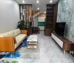 🏡 NHÀ ĐẸP 5 TẦNG – FULL NỘI THẤT – THẠCH BÀN – GIÁ 6,7 TỶ 🏡

Cơ hội sở hữu căn nhà đẹp, thiết kế