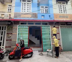 Bán nhà riêng Chính chủ ở Thủ Đức cách đường Tô Ngọc Vân 70m, hẻm xe hơi