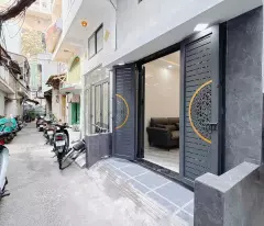 SIÊU PHẨM NHÀ ĐẸP 3 TẦNG - TRUNG TÂM QUẬN 4 - VÀO Ở NGAY.
