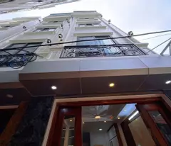 NHÀ MỚI CỰC ĐẸP XUÂN ĐỈNH BẮC TỪ LIÊM 32m 5 TẦNG MT 4m 8,65 TỶ THANG MÁY VỊ TRÍ VÀNG