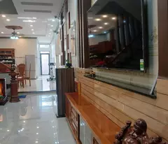 Chính chủ cần bán gấp nhà mt, 3tầng phía sau dòng tiền sẵn - bình chánh-13,6 tỷ